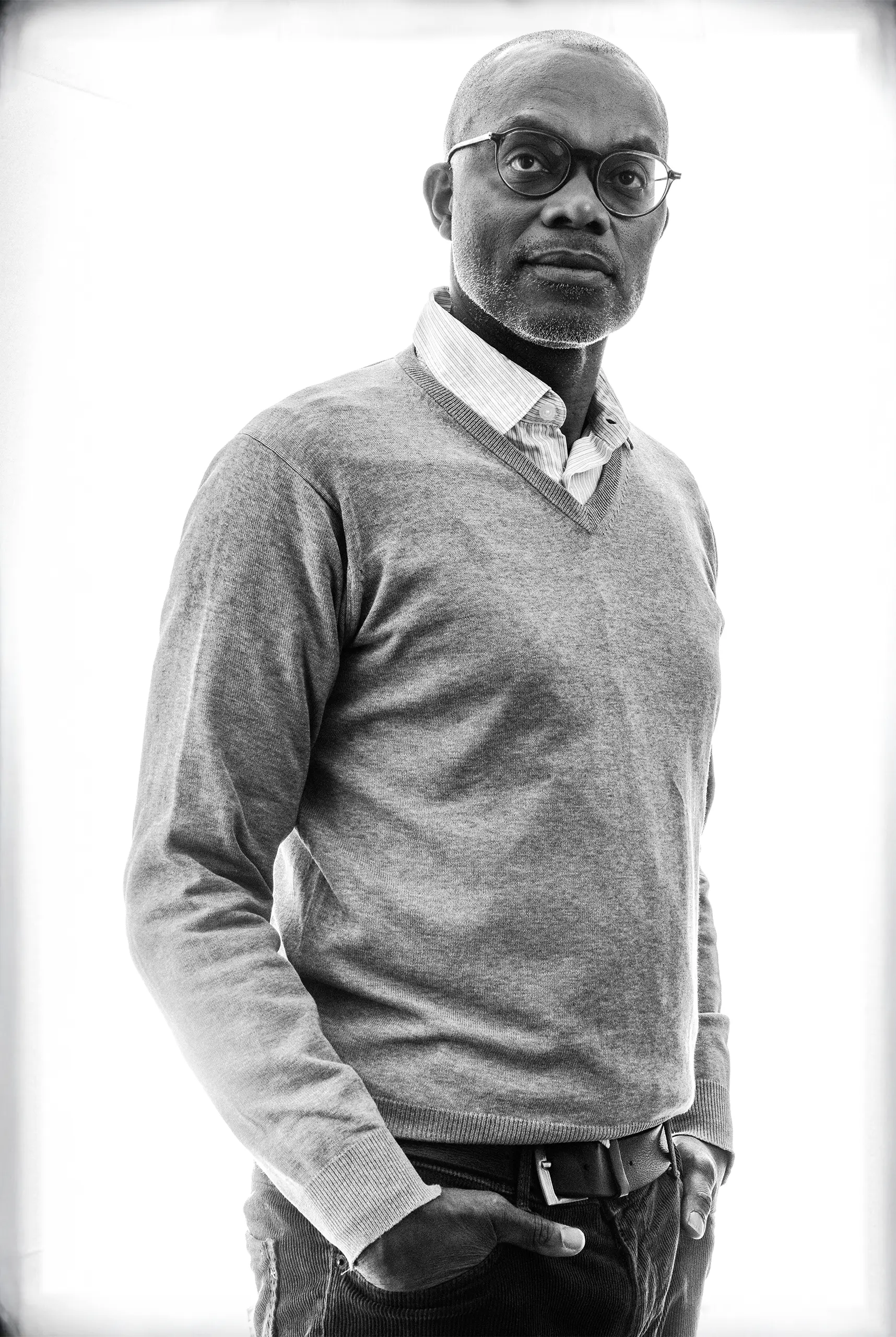 Künstlerportrait des Filmproduzenten und Regisseurs Willy Rollé · Gründer TAVMA FilmClub · Portraitfotograf Jens Achtert · imagecouture